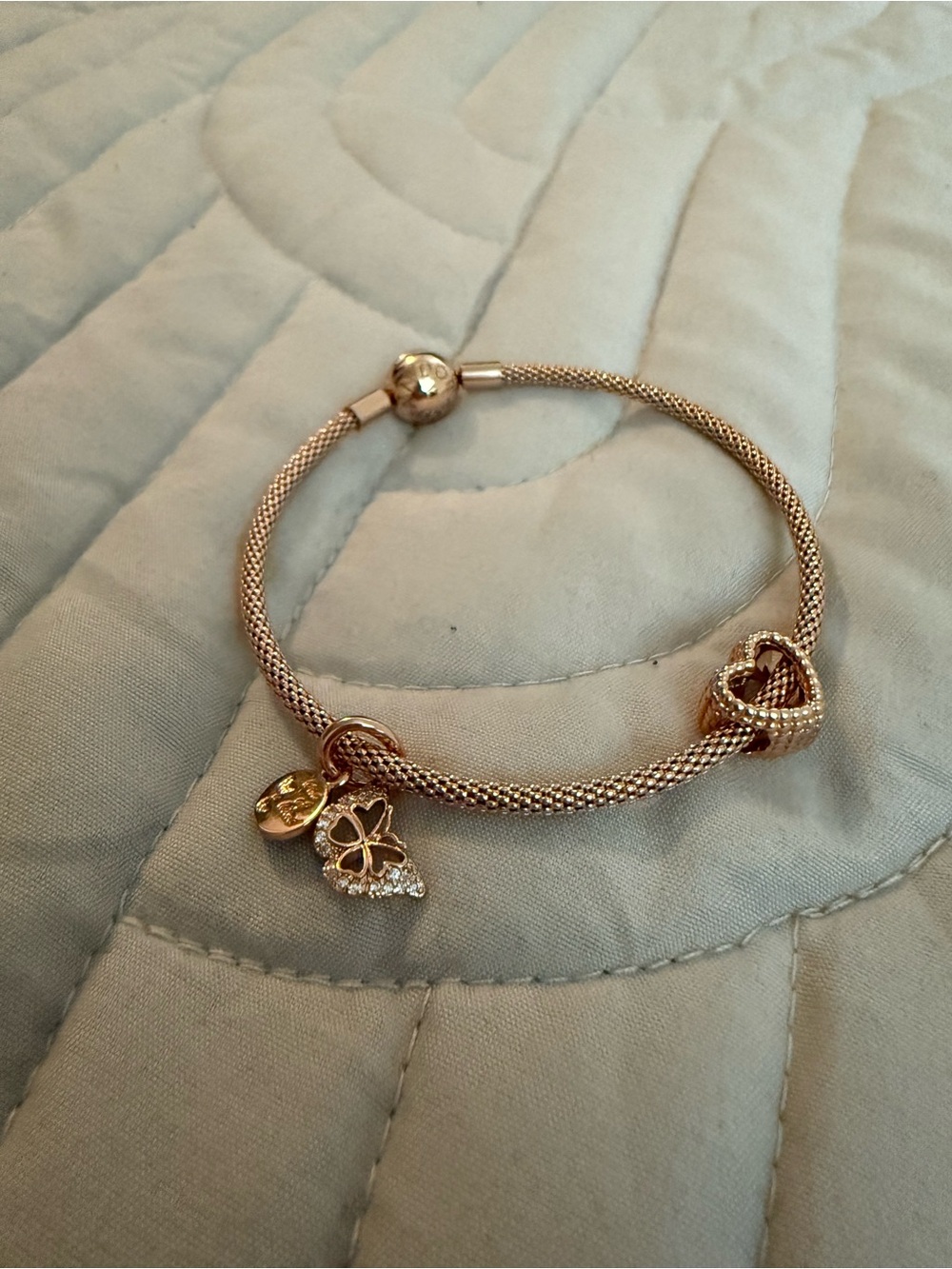New rose gold pandora mesh bangle